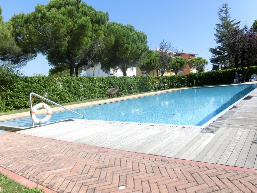 Casa Marina Lägenhet Lignano Sabbiadoro Exteriör bild